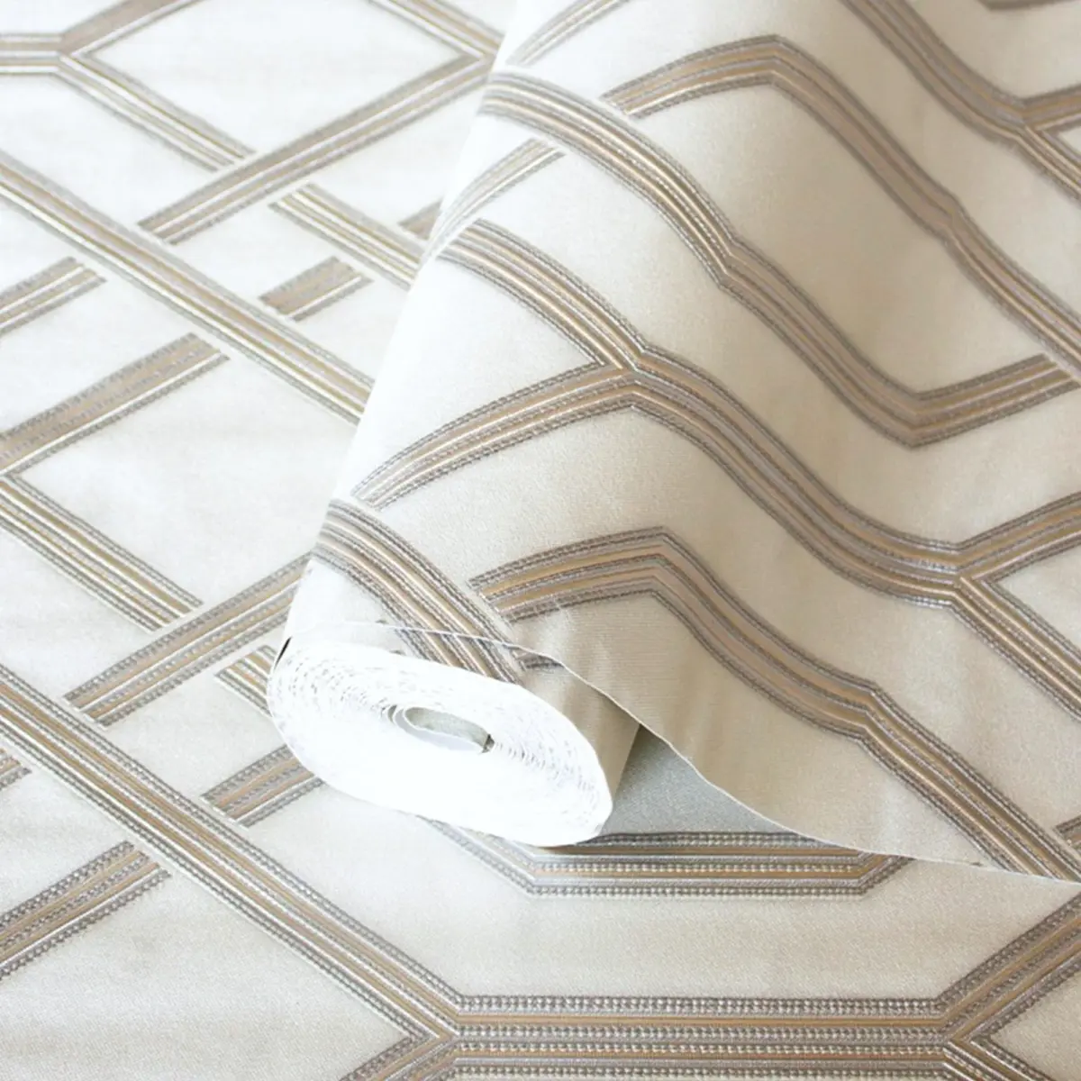 Modern Geometric Wallpaper White Code 1502-1 - Image 1