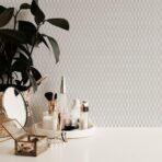 Hexagon Geometric Design Wallpaper White Code - 23208-1 - Image 2
